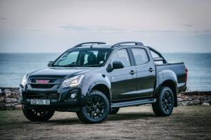 Isuzu KB Double Cab X-Rider Black 2018 года